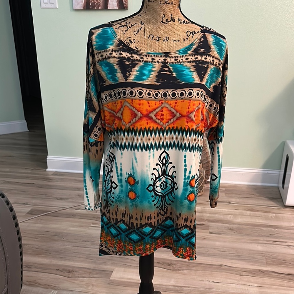 Boutique Colorful Geometric Long Sleeve Top.